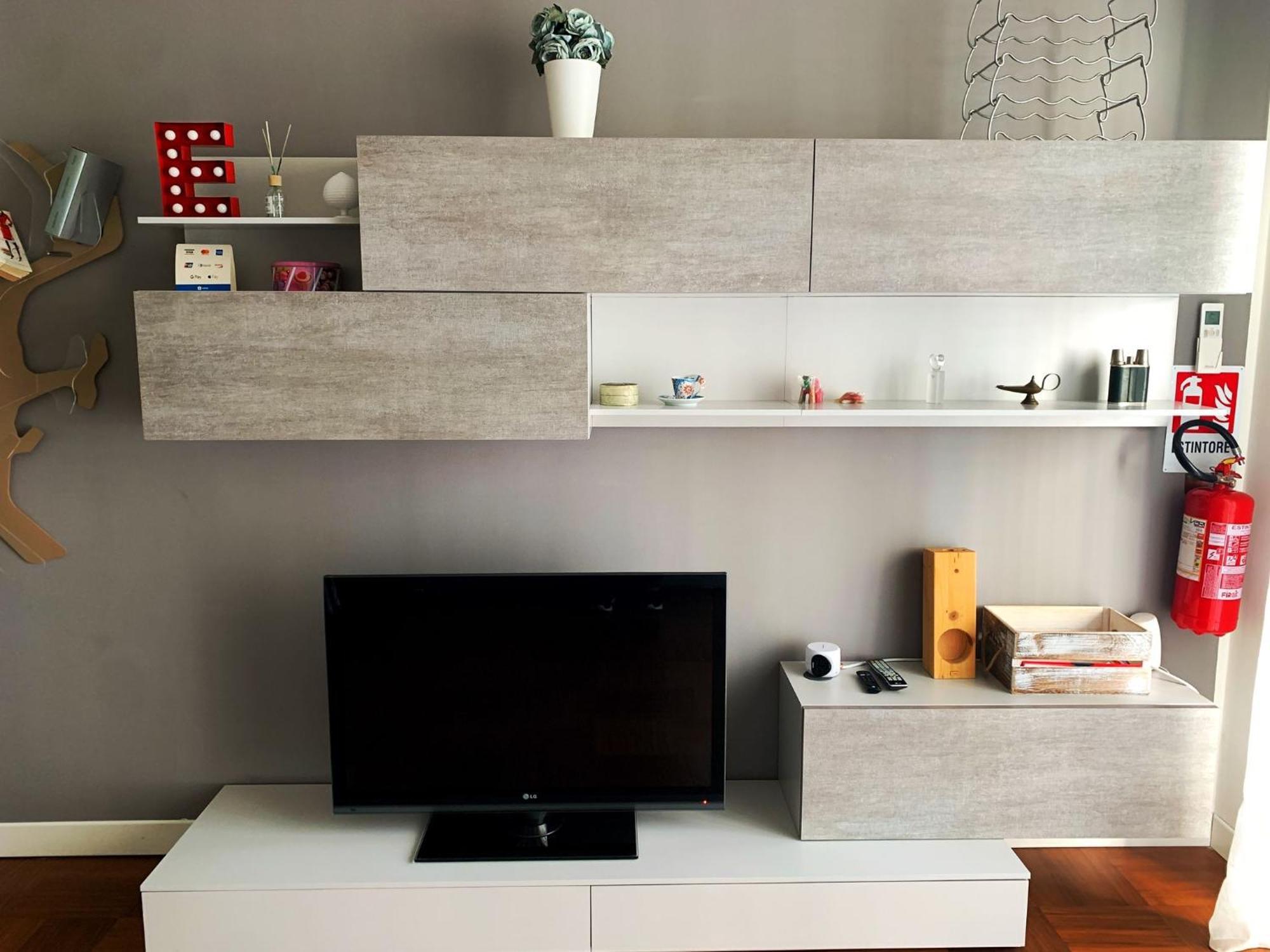 La Bella Milano-Les Nubles Sabotino Apartment Luaran gambar